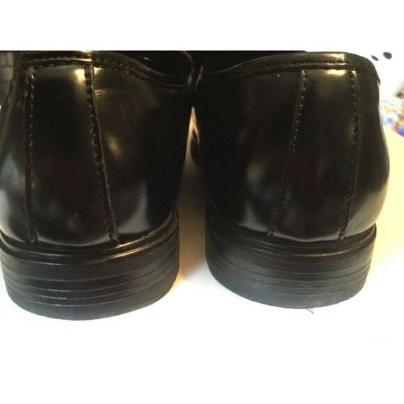 CLAIBORNE black slip on leather shoes size 8M - Picture 3 of 4